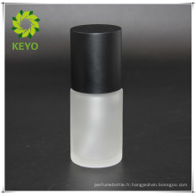 Bouteille carrée de pulvérisateur de presse d&#39;huile de pompe de verre de 30ml avec le pot pour l&#39;emballage cosmétique